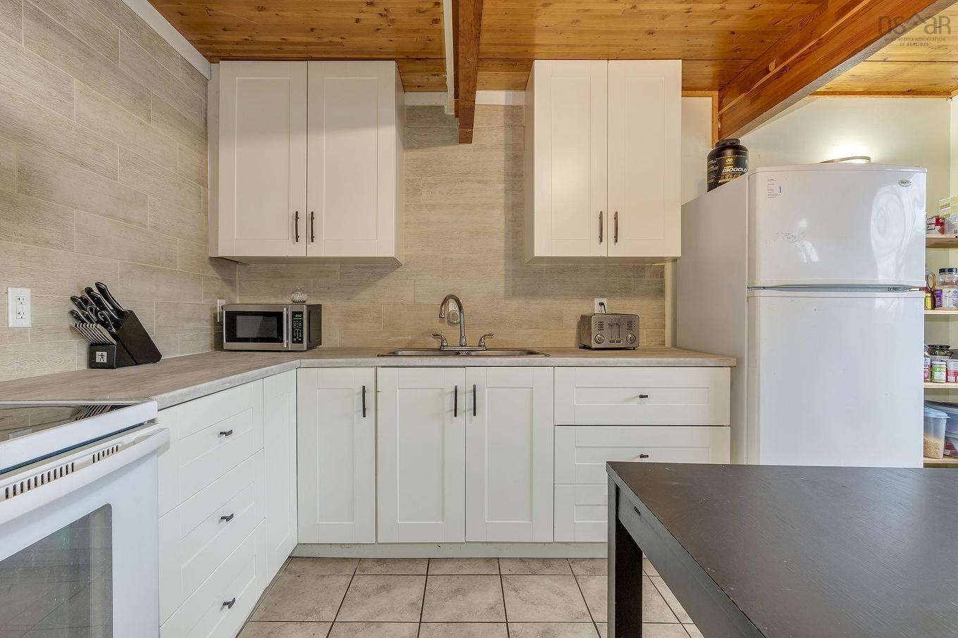 72 Cavendish Road, Halifax, NS