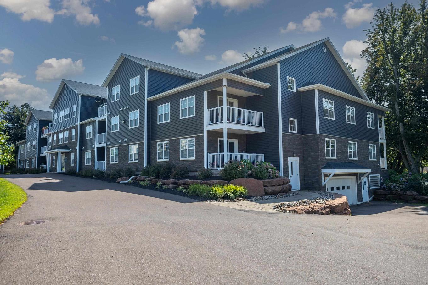 204 29 Stratford Road, Stratford, PE