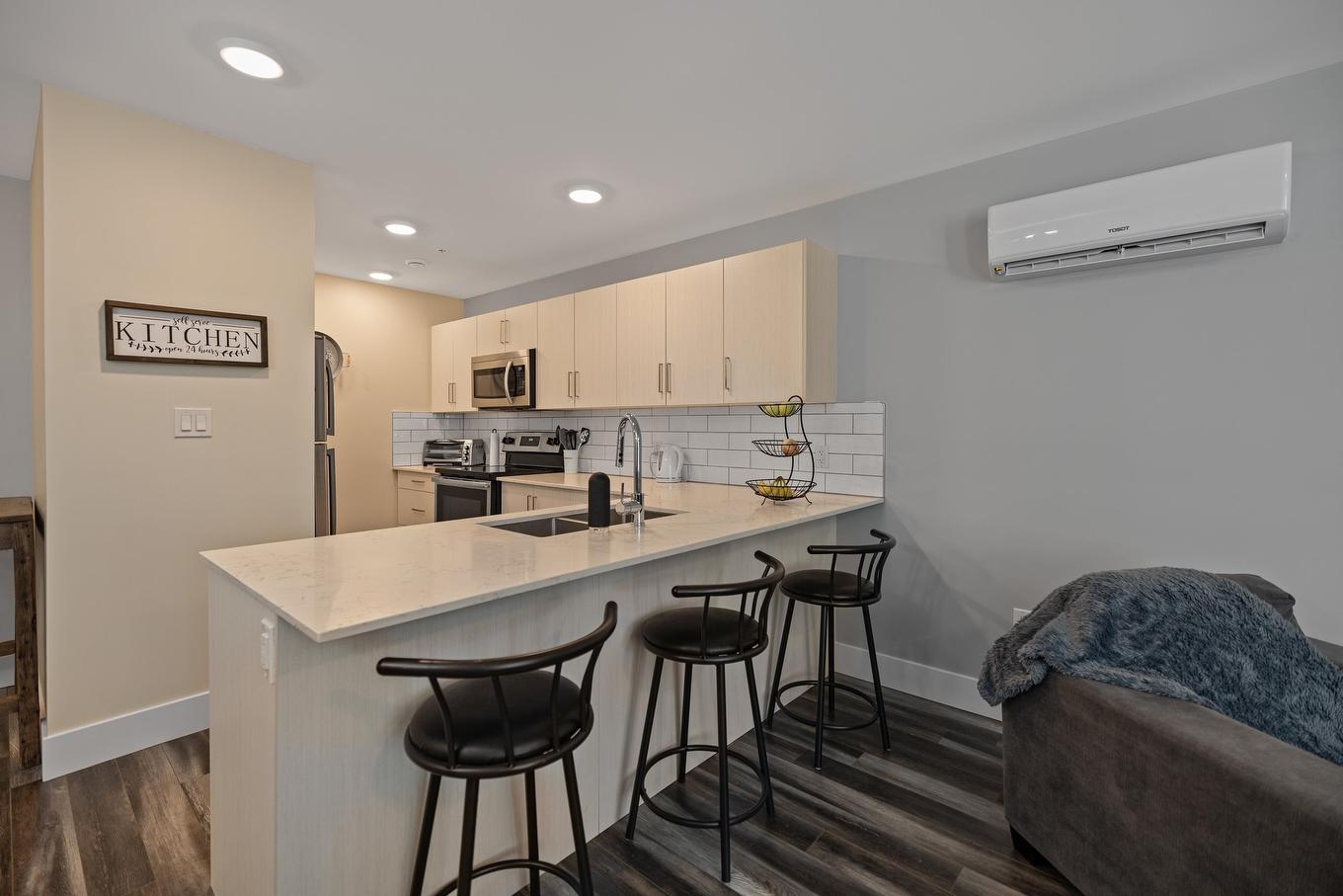 204 29 Stratford Road, Stratford, PE