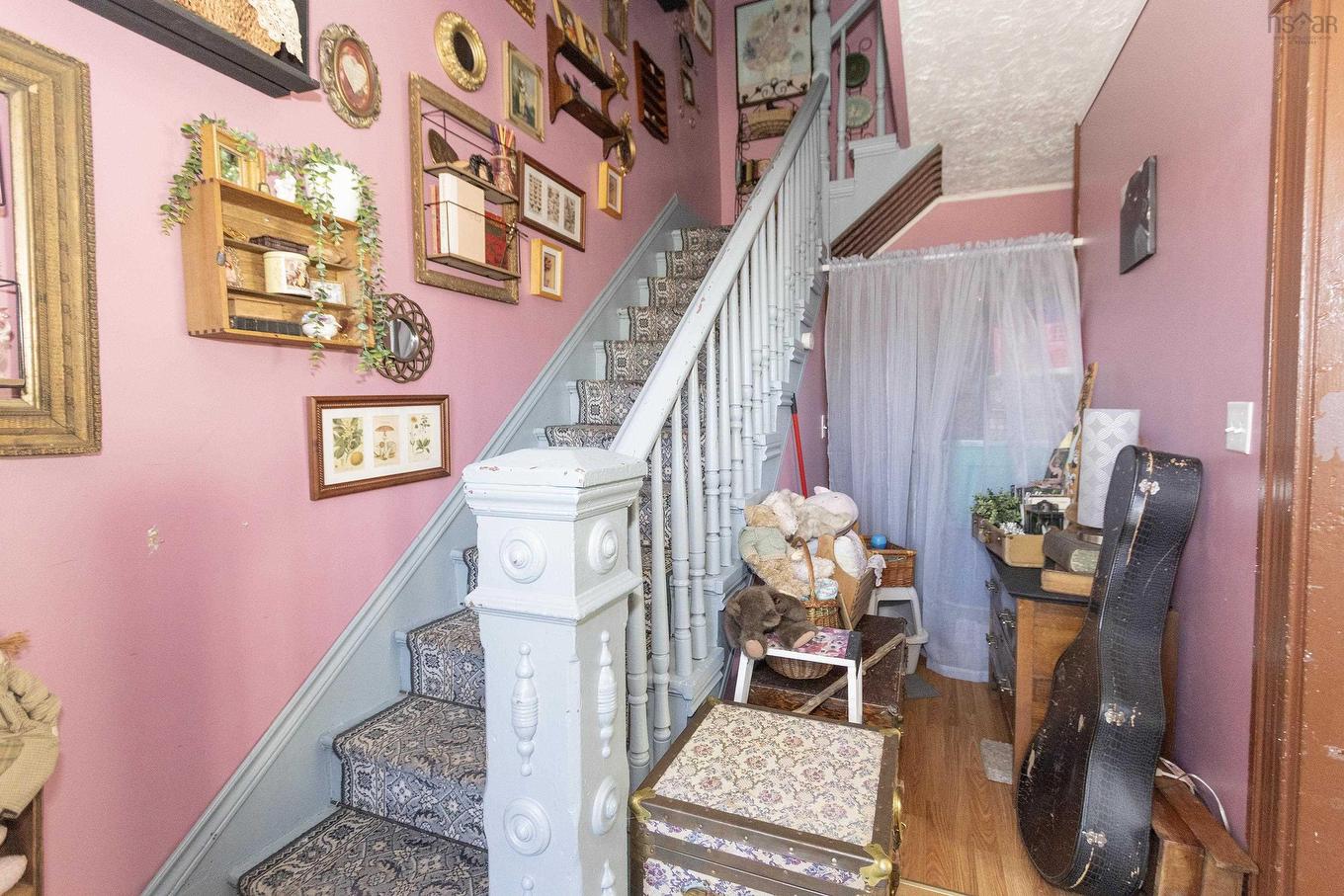 3 Crescent Avenue, Amherst, NS