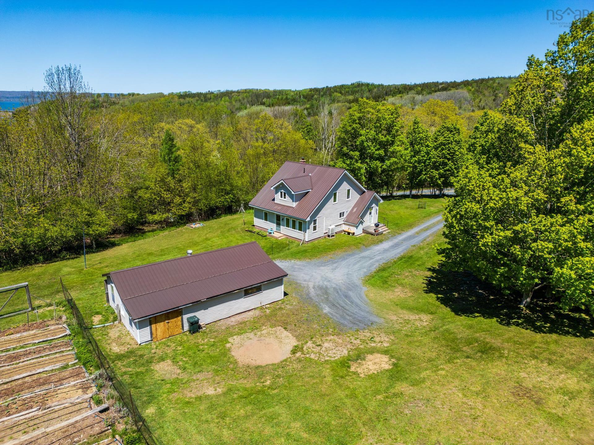 550 River Road, Bear River, NS