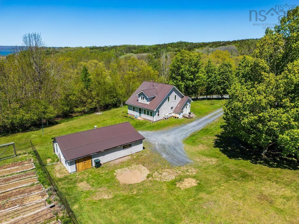 550 River Road, Bear River, NS