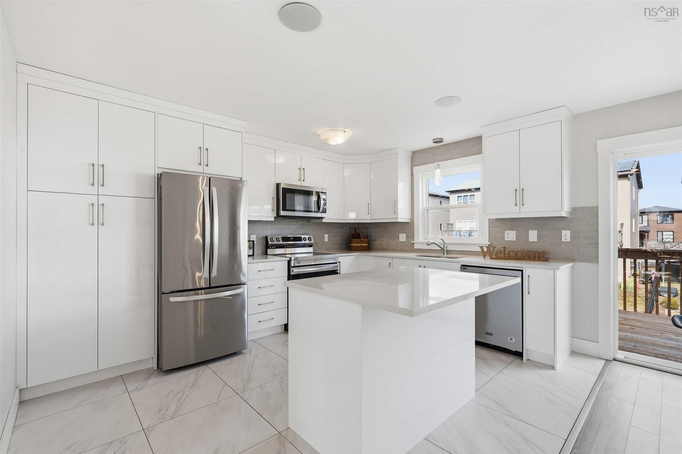 31 Travertine Court, Halifax, NS
