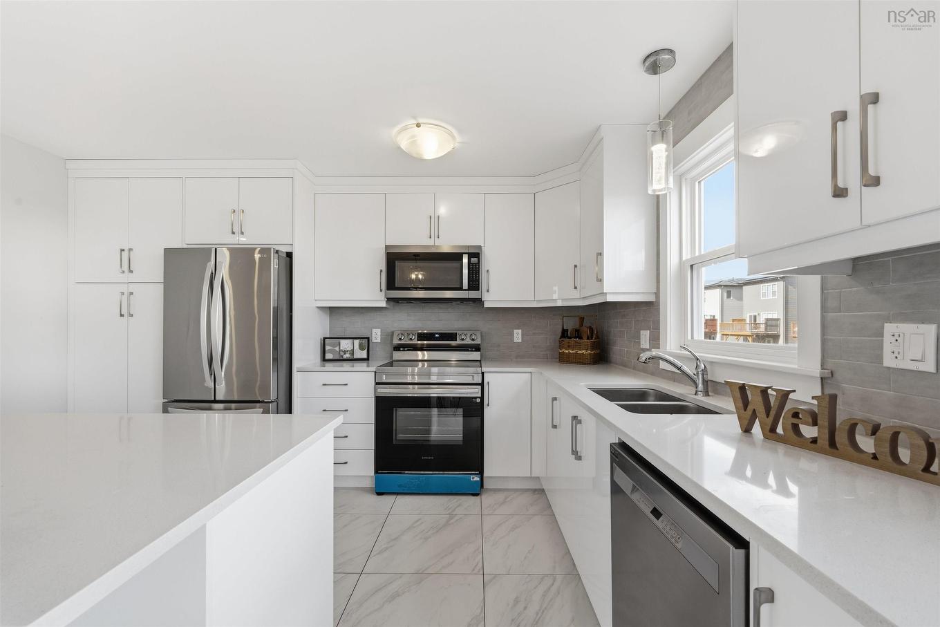 31 Travertine Court, Halifax, NS