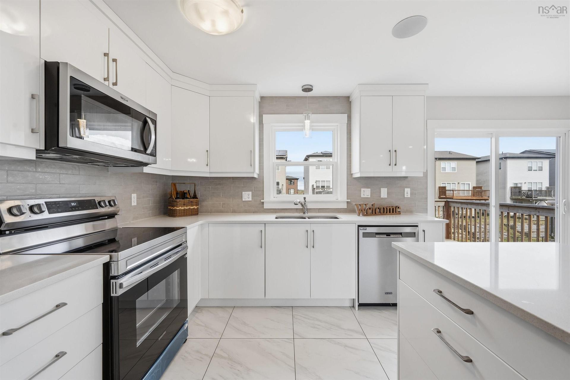 31 Travertine Court, Halifax, NS