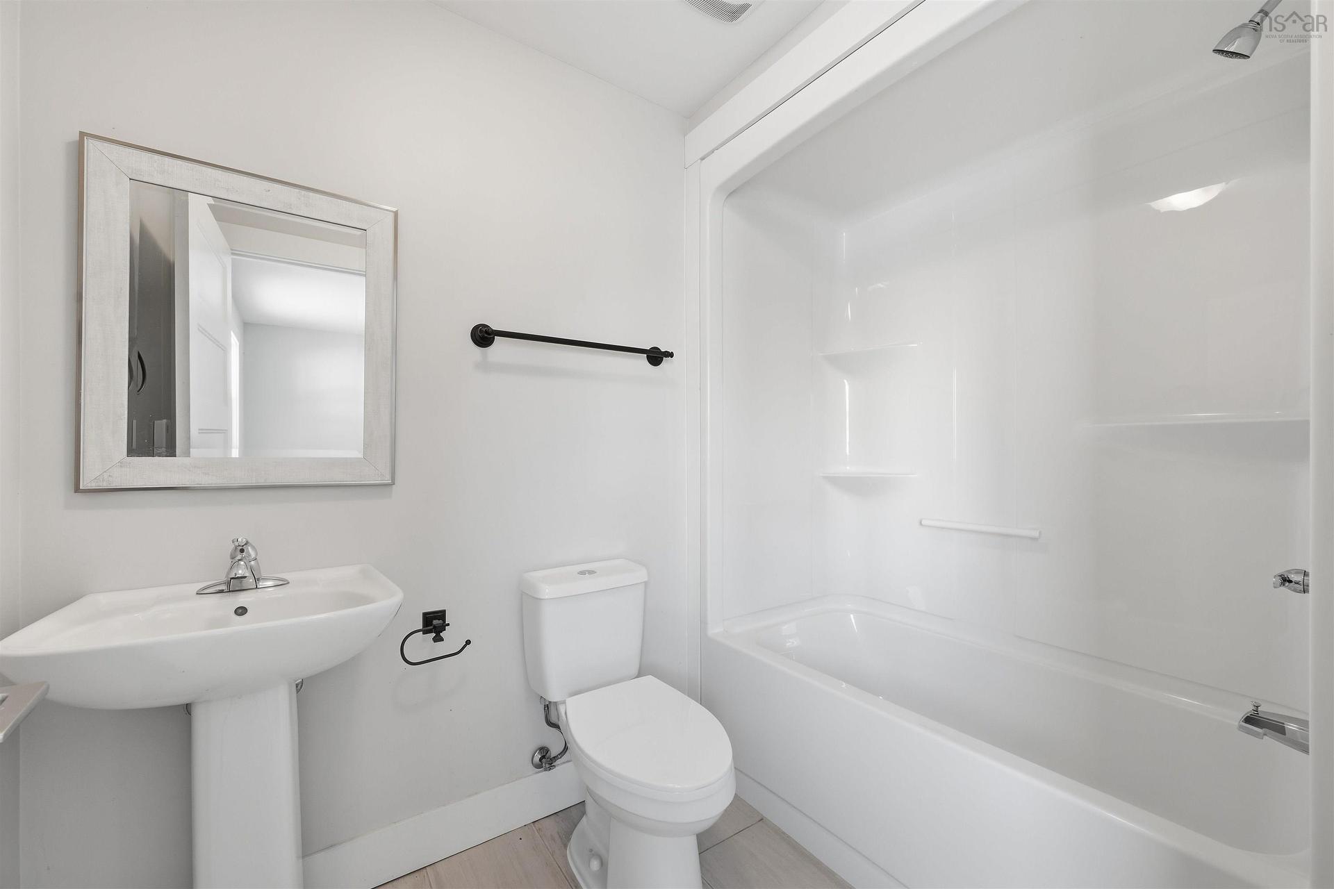 31 Travertine Court, Halifax, NS