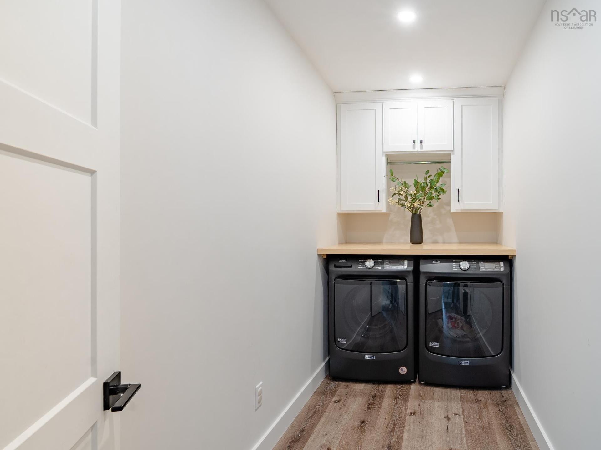 19 Long Point Road, Newellton, NS