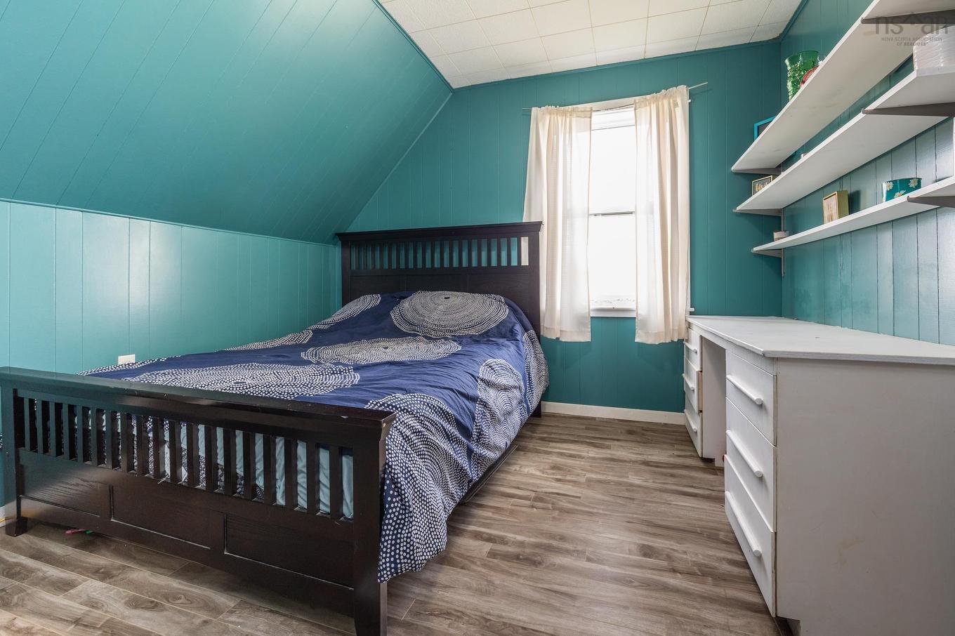 5347 Highway 1, Salmon River, NS