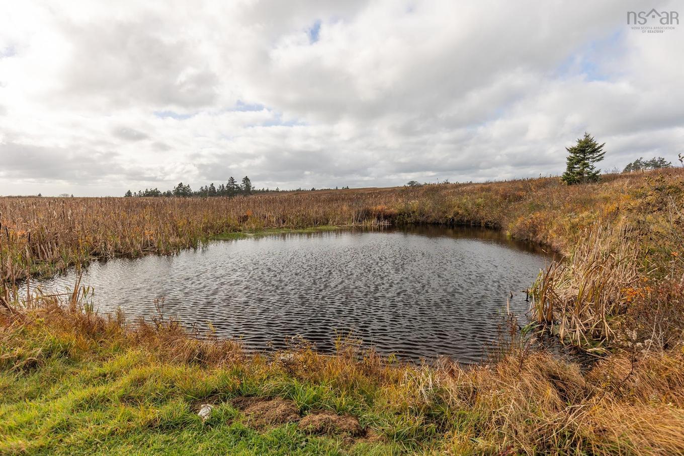 5347 Highway 1, Salmon River, NS