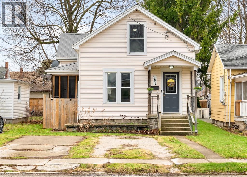 198 Raleigh, Chatham, ON - Outdoor