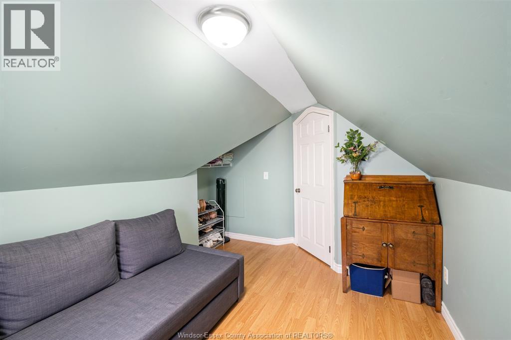 198 Raleigh, Chatham, ON - Indoor Photo Showing Other Room