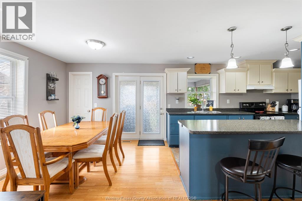 198 Raleigh, Chatham, ON - Indoor