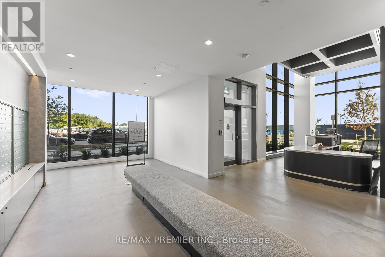 2206 - 474 Caldari Road, Vaughan, ON - Indoor