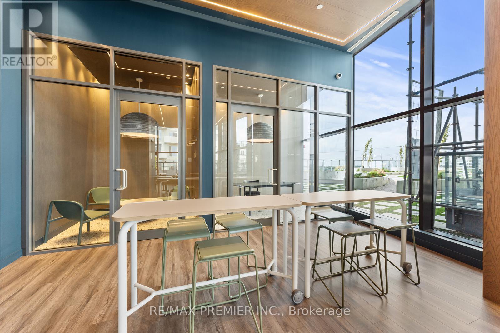 2206 - 474 Caldari Road, Vaughan, ON - Indoor Photo Showing Other Room