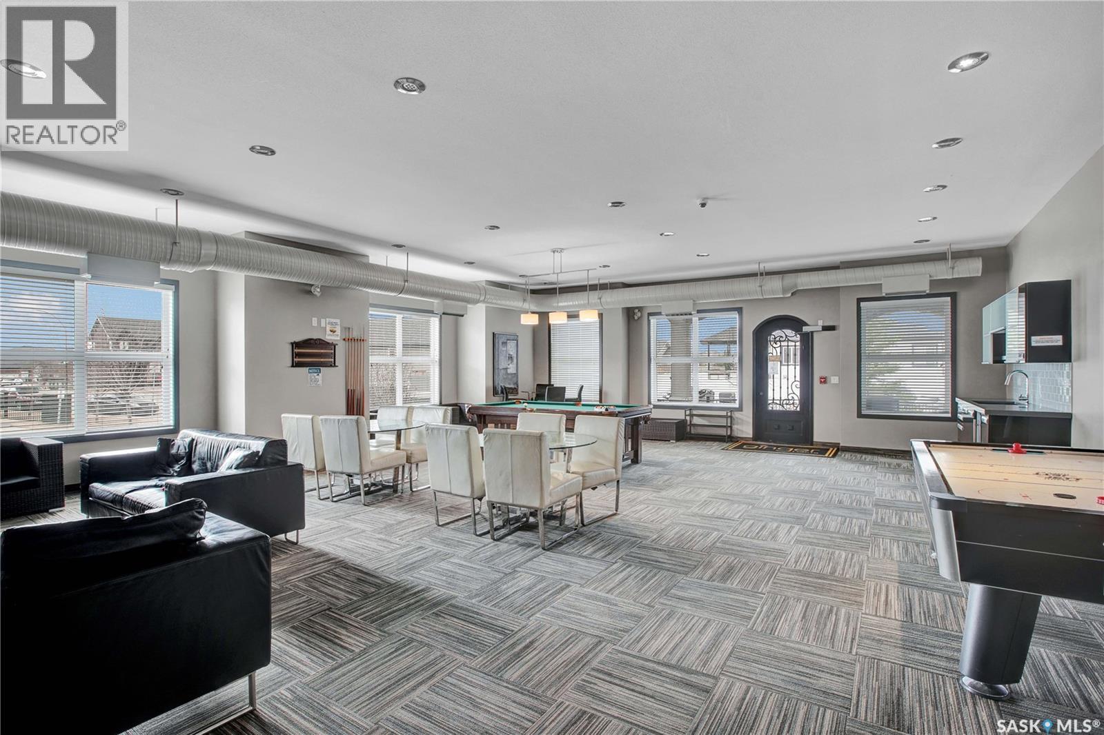 103 1015 Patrick Crescent, Saskatoon, SK - Indoor