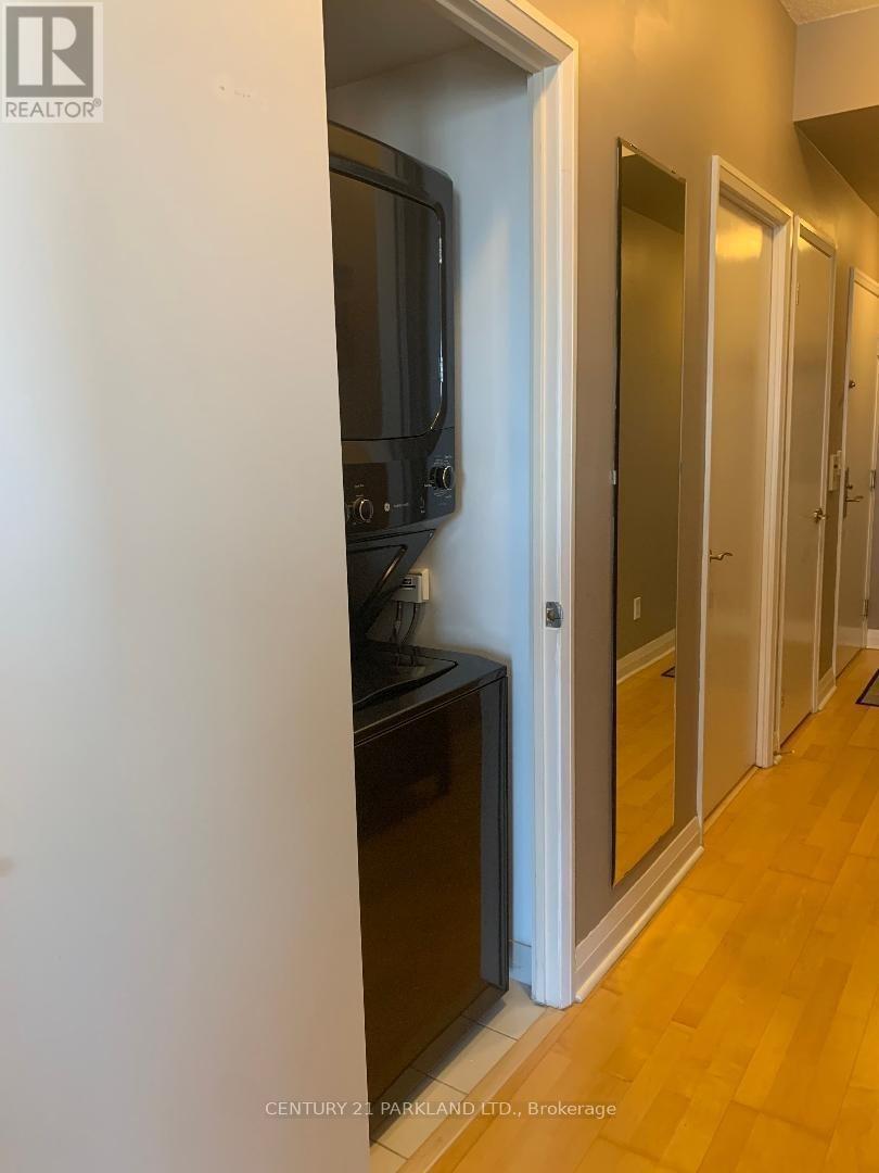 1101 - 220 Victoria Street, Toronto, ON - Indoor Photo Showing Other Room