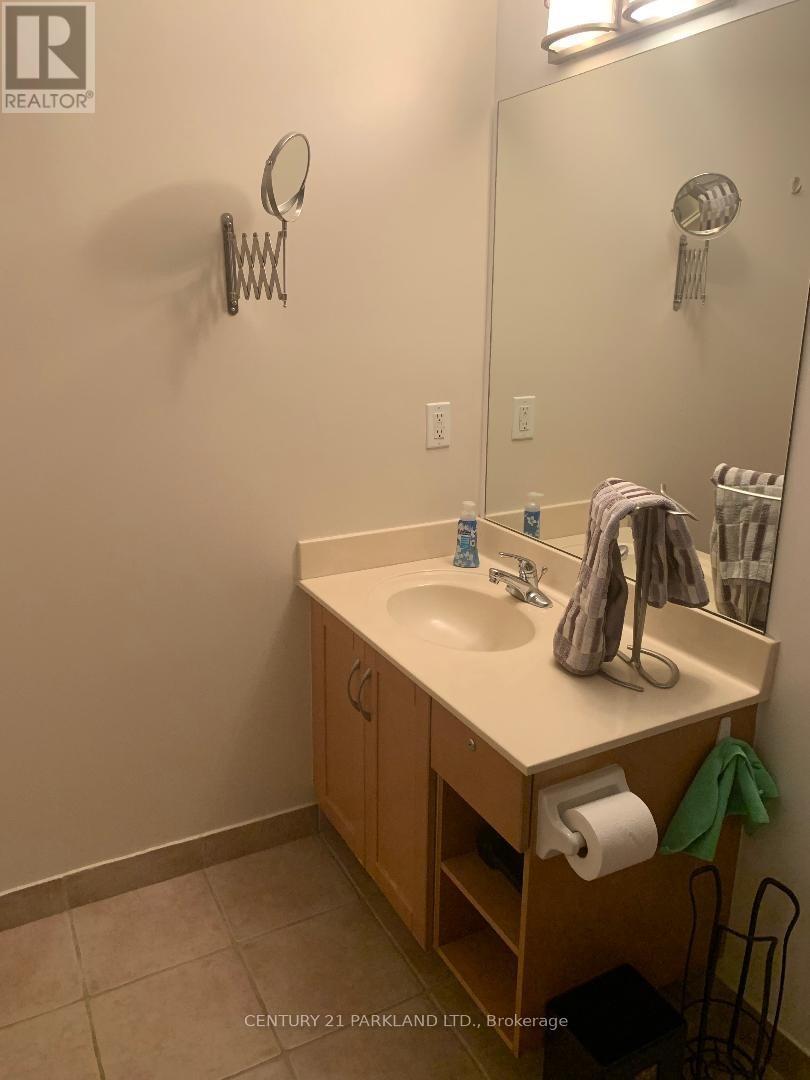 1101 - 220 Victoria Street, Toronto, ON - Indoor Photo Showing Bathroom