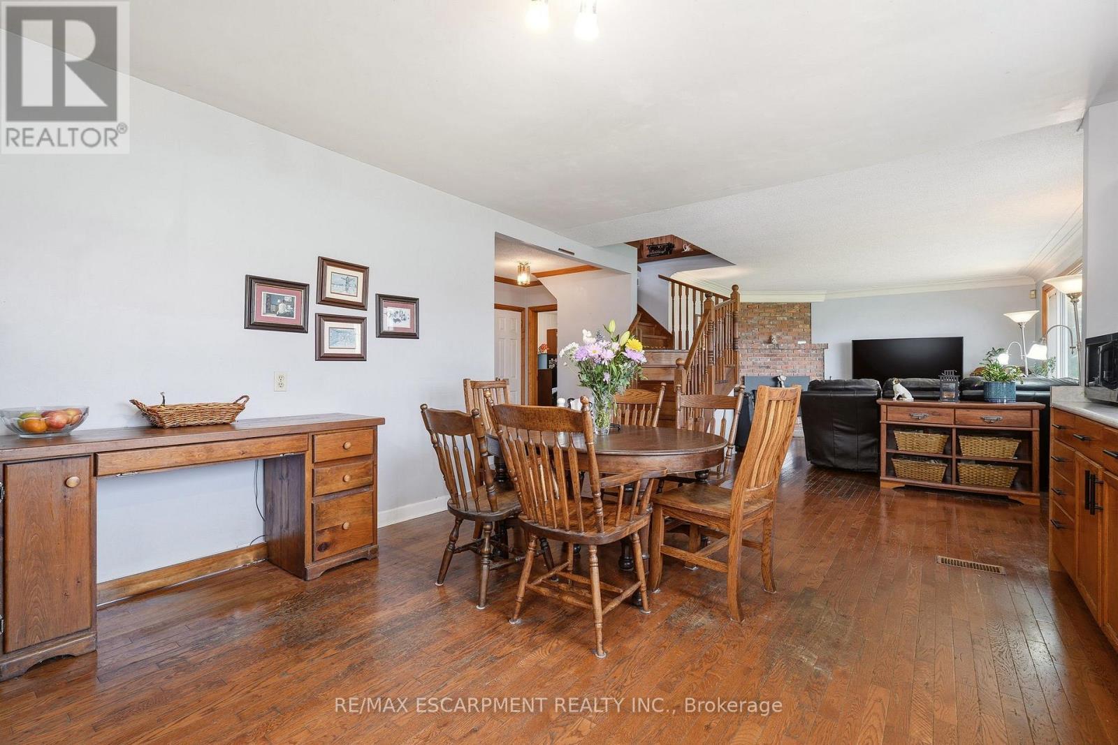 1767 Centre Road, Hamilton, ON - Indoor Photo Showing Dining Room