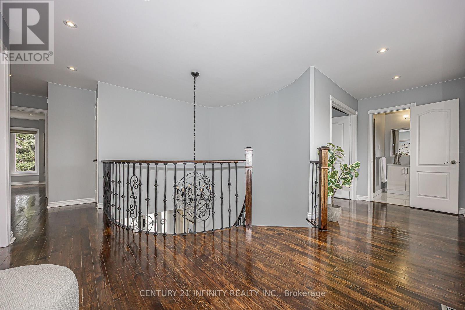 150 Strathearn Avenue, Richmond Hill (Bayview Hill), ON - Indoor Photo Showing Other Room