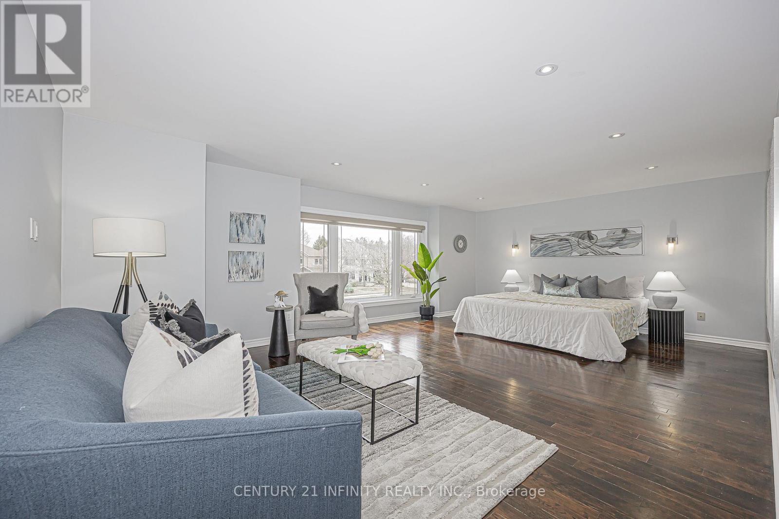 150 Strathearn Avenue, Richmond Hill (Bayview Hill), ON - Indoor Photo Showing Bedroom