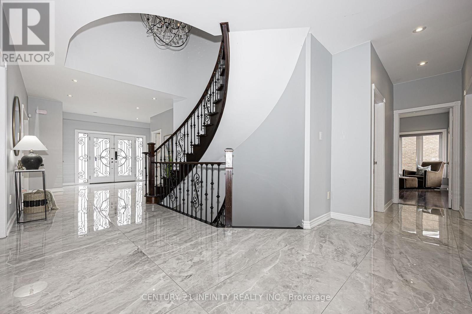 150 Strathearn Avenue, Richmond Hill (Bayview Hill), ON - Indoor Photo Showing Other Room