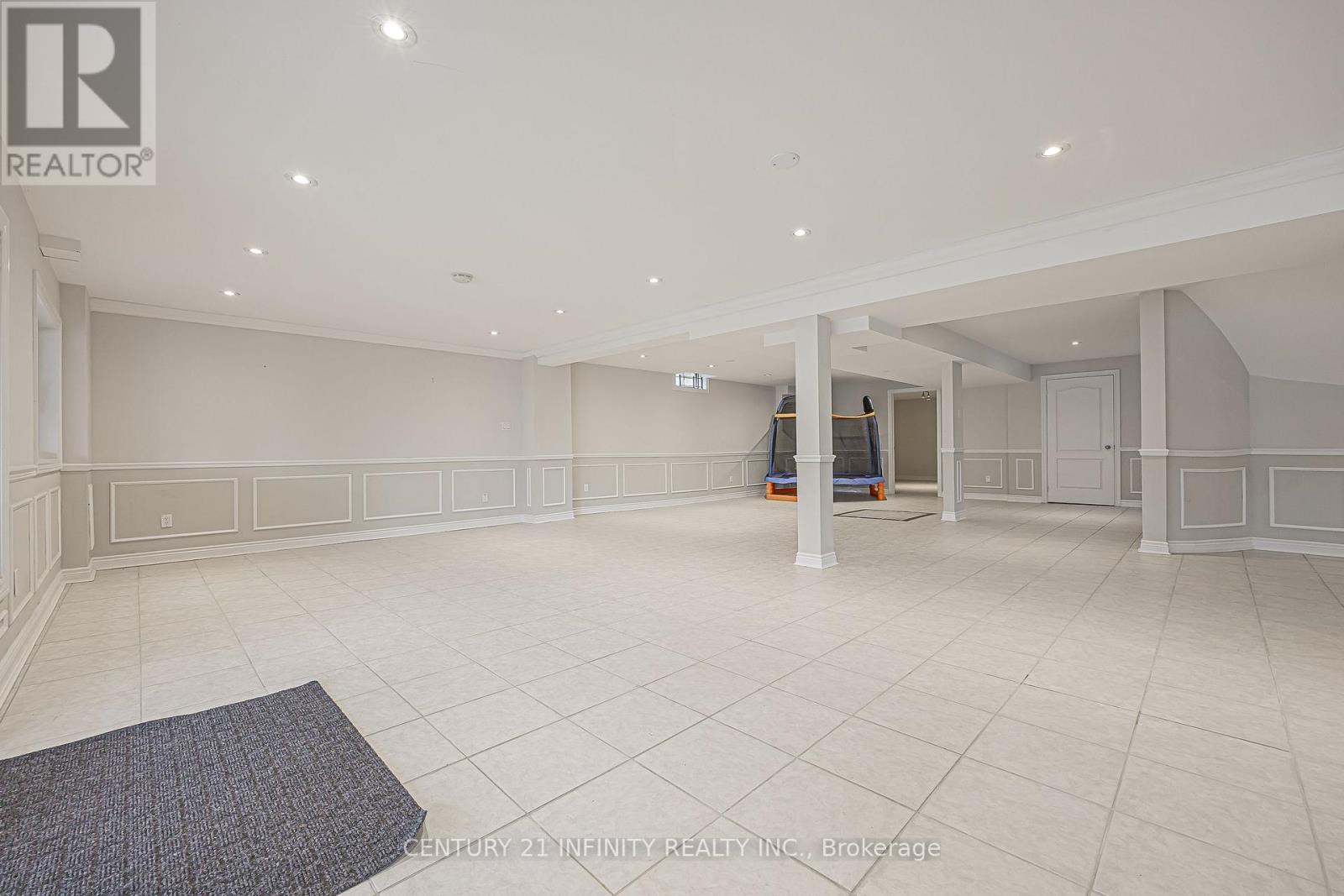 150 Strathearn Avenue, Richmond Hill (Bayview Hill), ON - Indoor Photo Showing Other Room