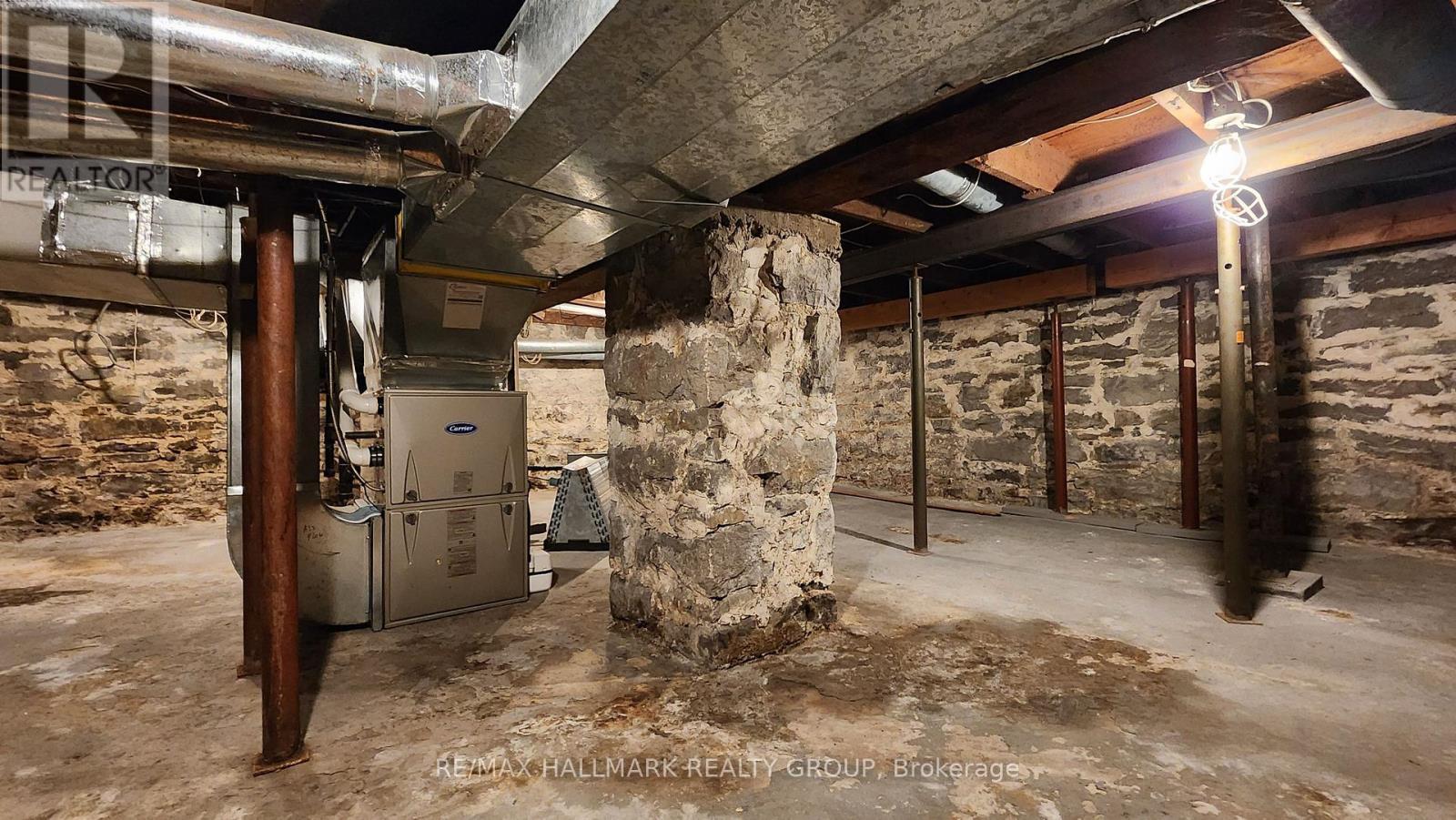 113 Murray Street, Ottawa, ON - Indoor Photo Showing Basement