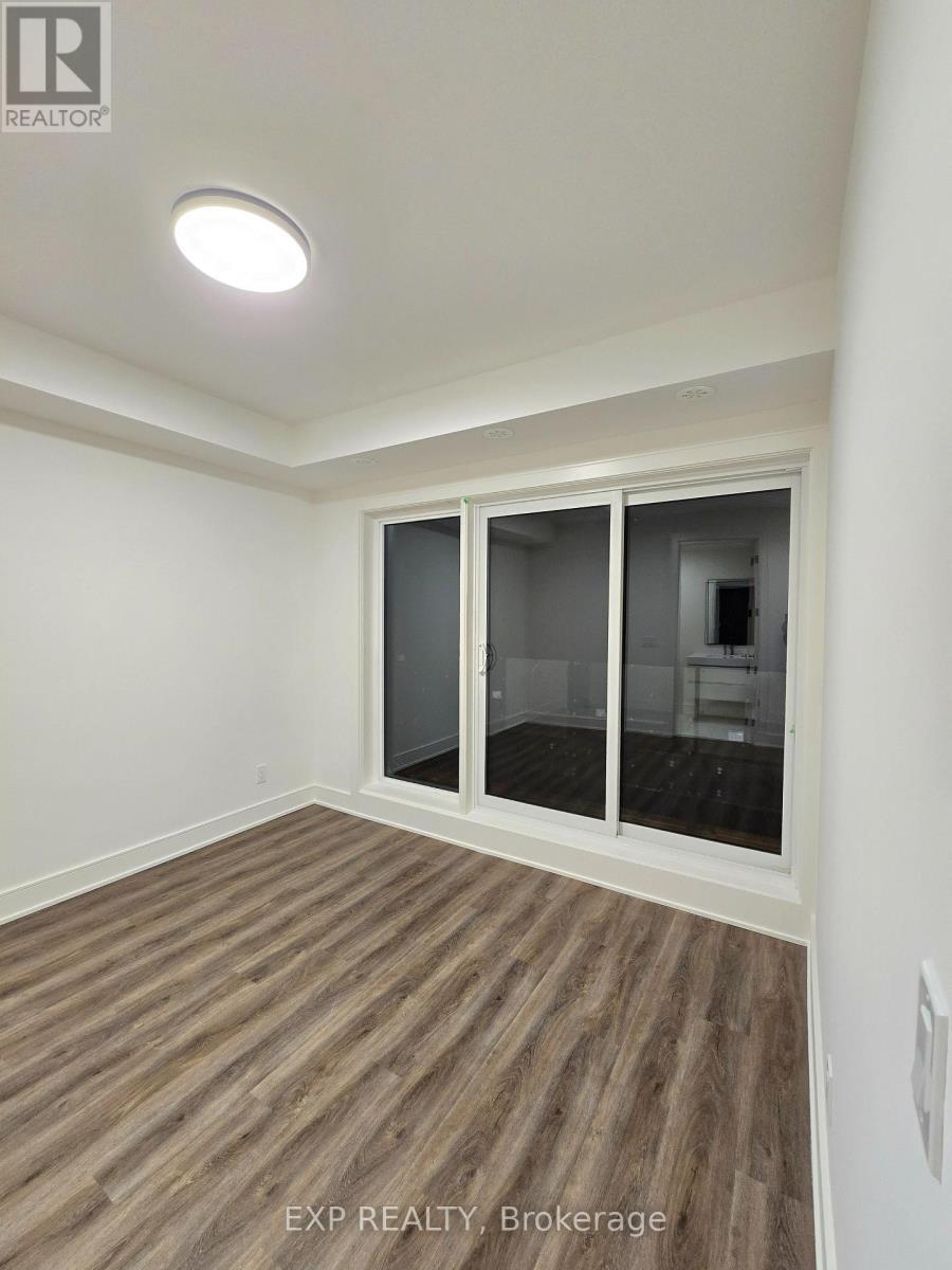 114 Everett Common, St. Catharines, ON - Indoor Photo Showing Other Room