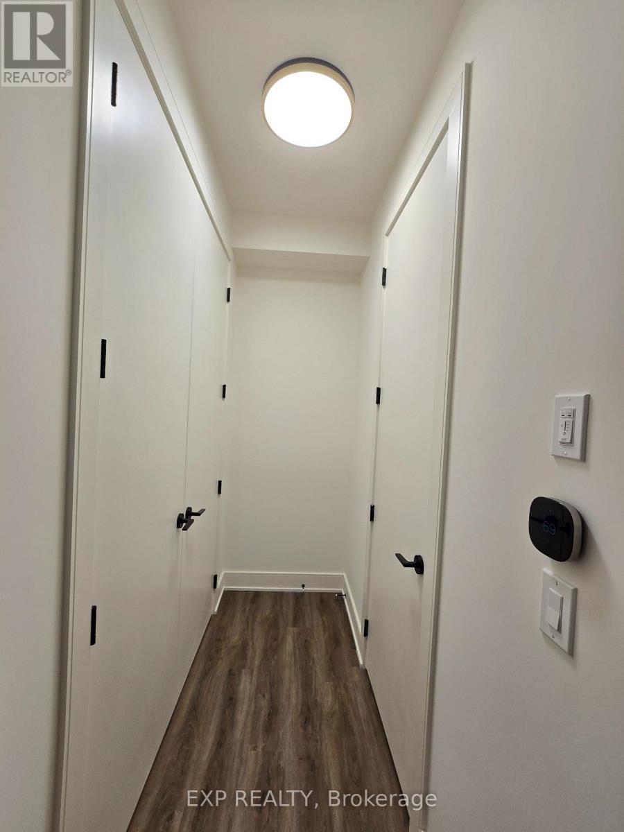 114 Everett Common, St. Catharines, ON - Indoor Photo Showing Other Room