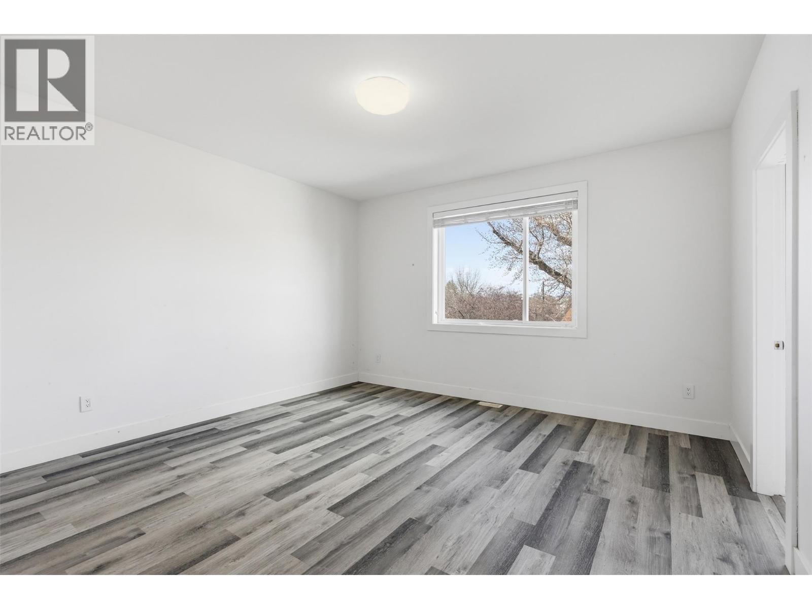 154 Williams Street, Kamloops, BC - Indoor Photo Showing Other Room