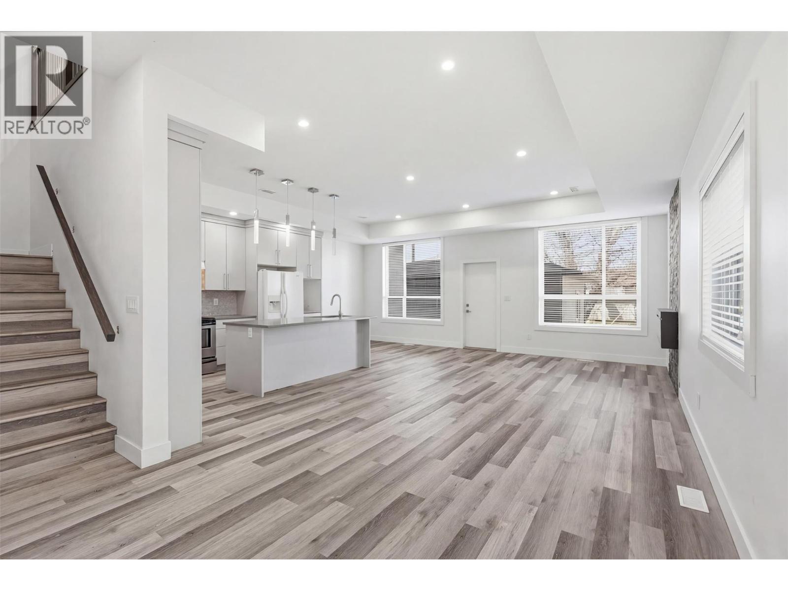 154 Williams Street, Kamloops, BC - Indoor Photo Showing Other Room