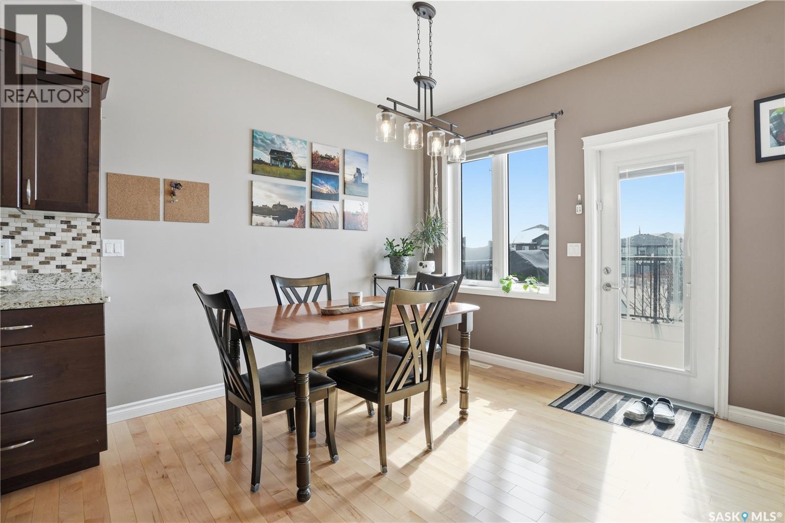 234 Greenfield Crescent, Saskatoon, SK - Indoor Photo Showing Dining Room