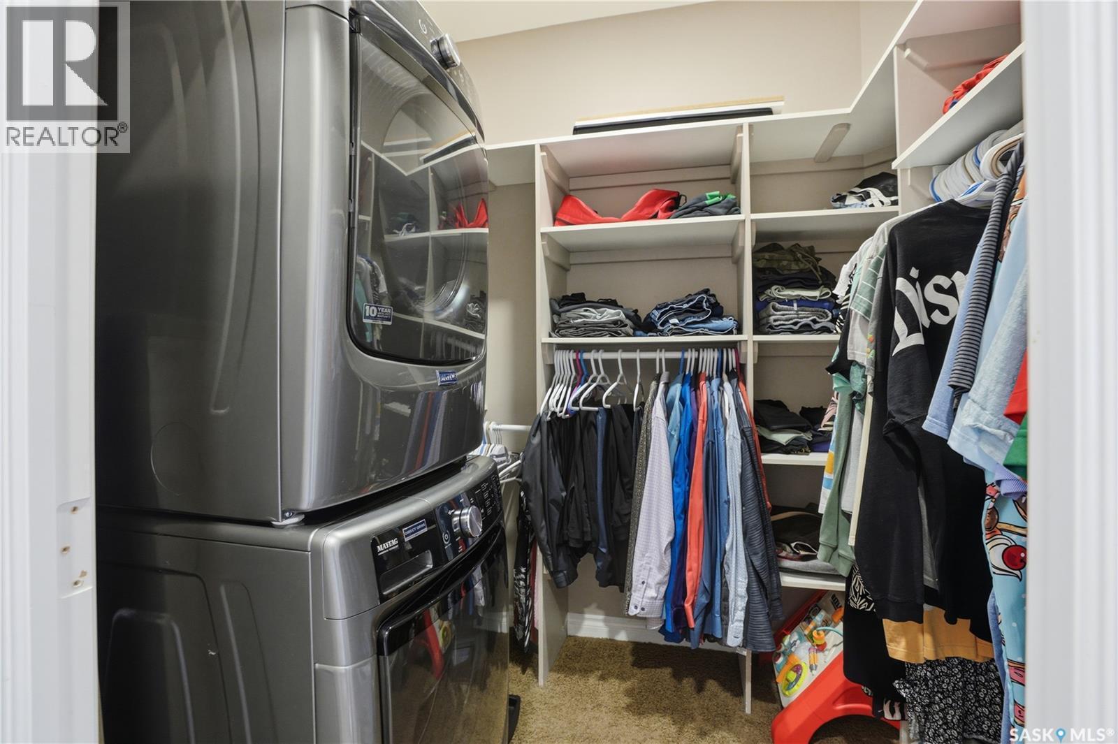 234 Greenfield Crescent, Saskatoon, SK - Indoor With Storage