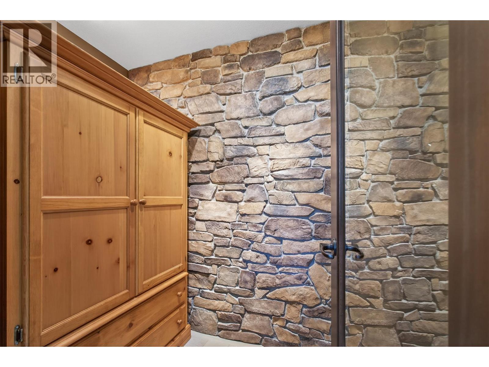 336 Quilchena Drive, Kelowna, BC - Outdoor With View