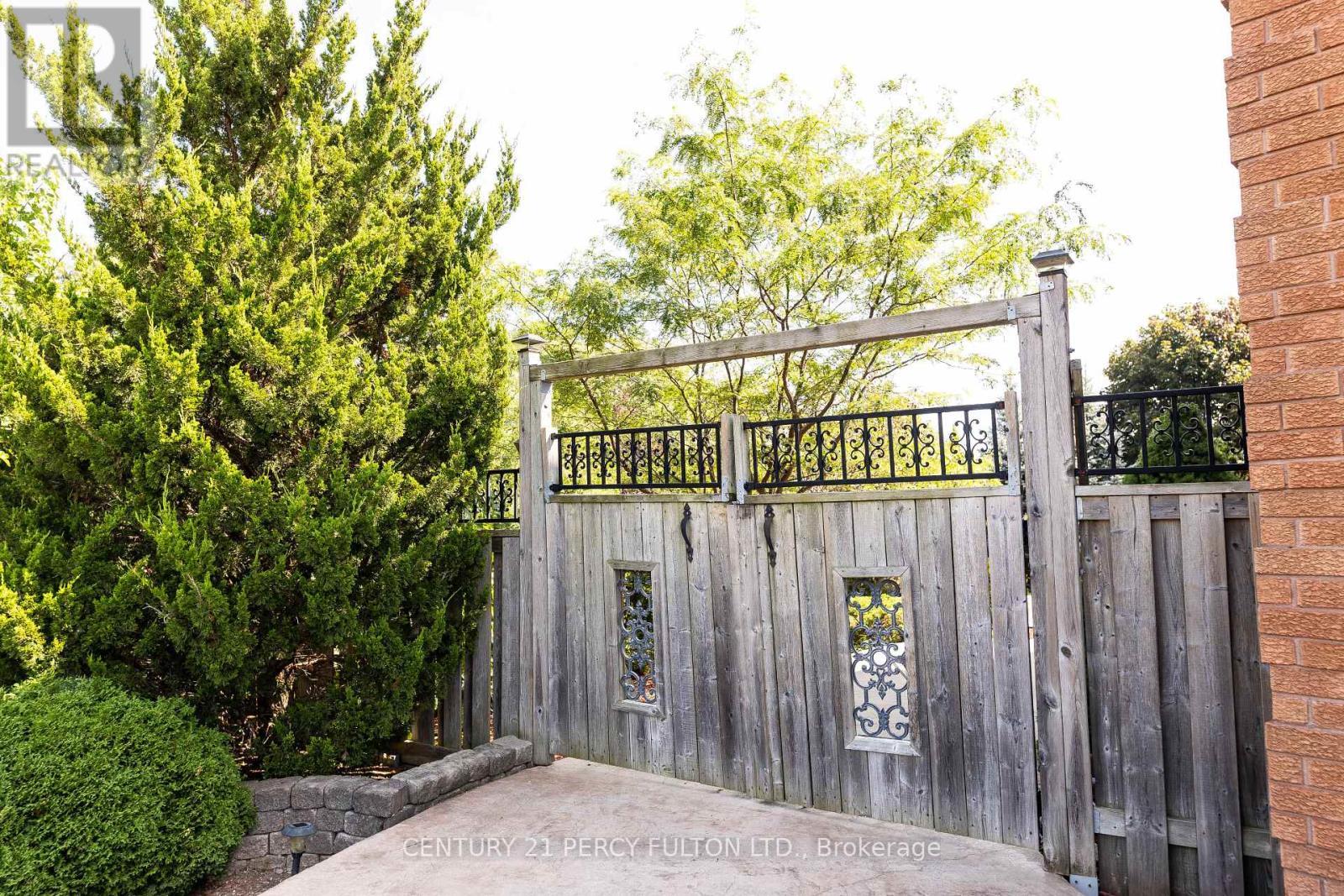 23 Leah Crescent, Ajax, ON - Outdoor