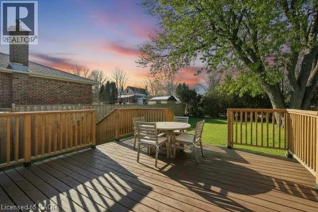 VIRTUALLY ALTERED - 286 East 18Th Street, Hamilton, ON - Outdoor With Deck Patio Veranda