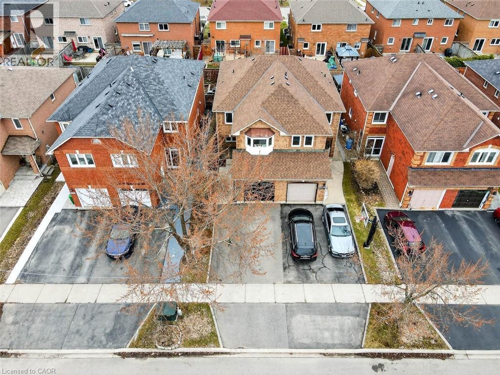 Aerial perspective of suburban area - 3753 Densbury Drive, Mississauga, ON -