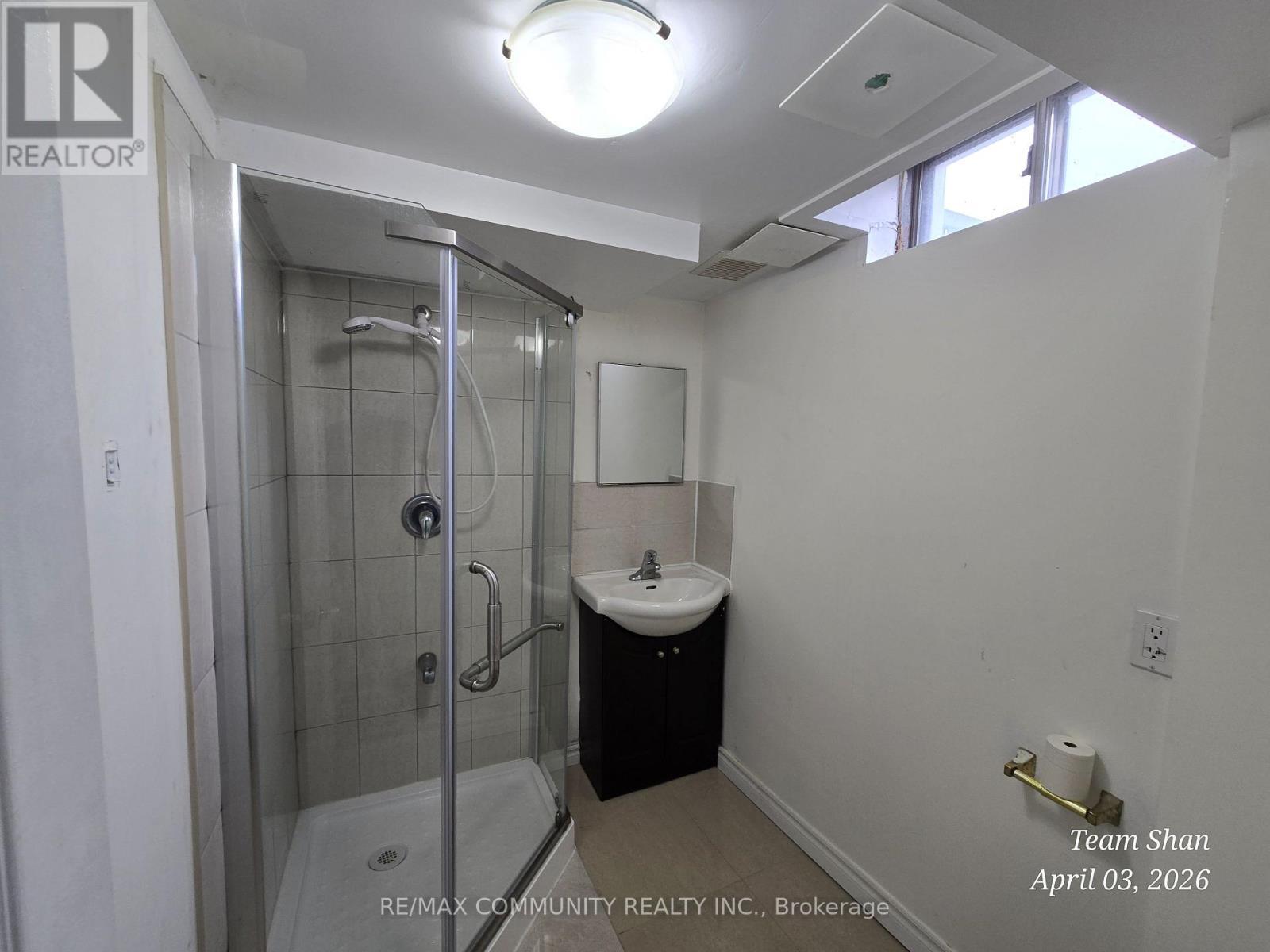 191 Stather Crescent, Markham, ON - Indoor Photo Showing Bathroom
