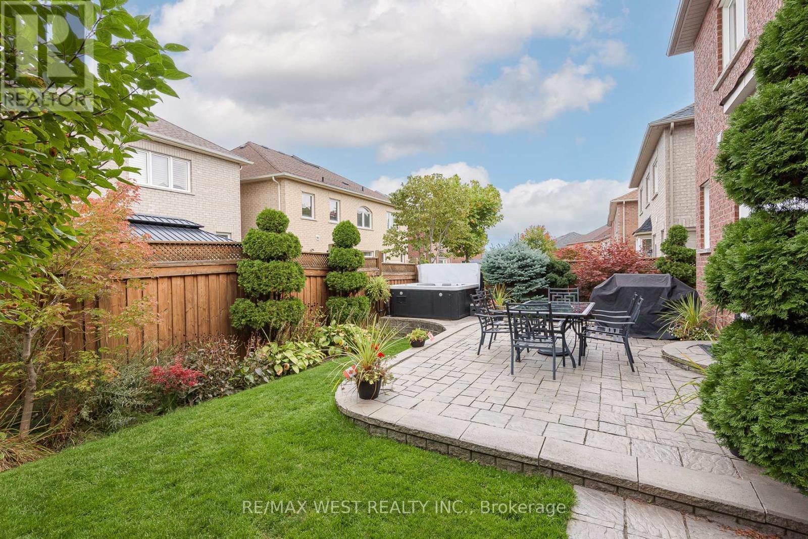 17 Hawkridge Trail, Brampton, ON - Outdoor With Deck Patio Veranda