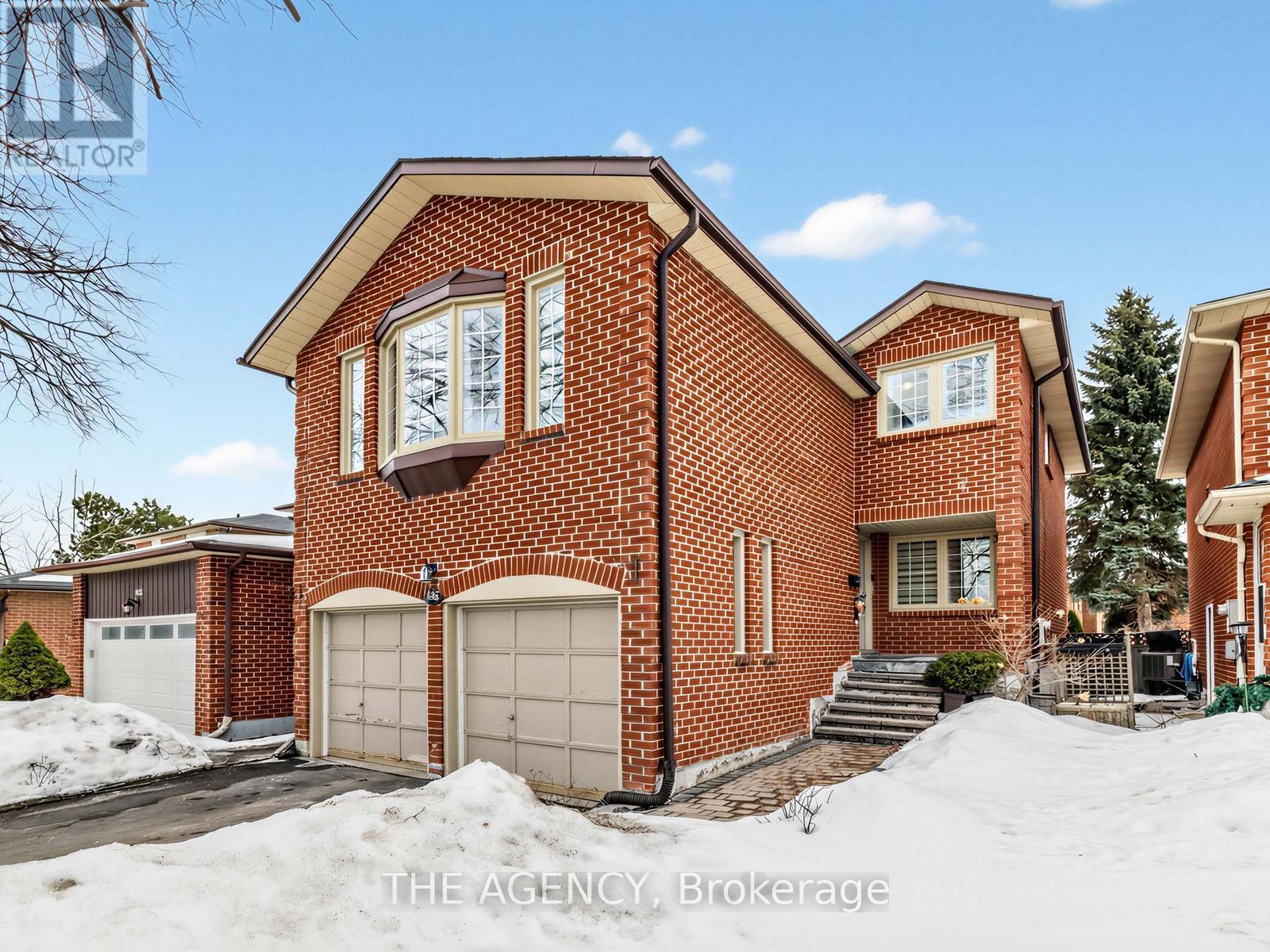146 Crosby Avenue, Richmond Hill, ON - Outdoor