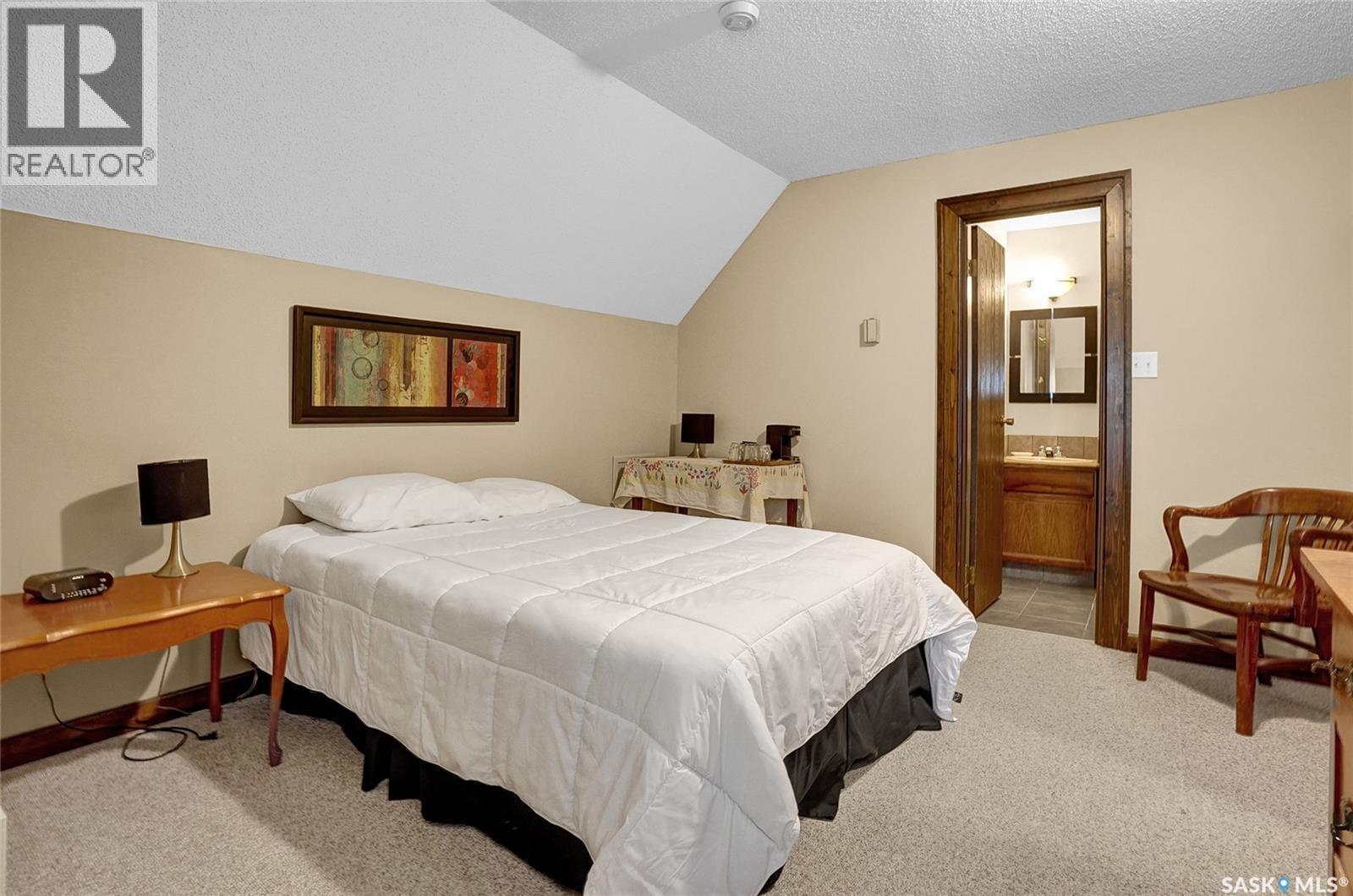 104 Front Street, Wolseley, SK