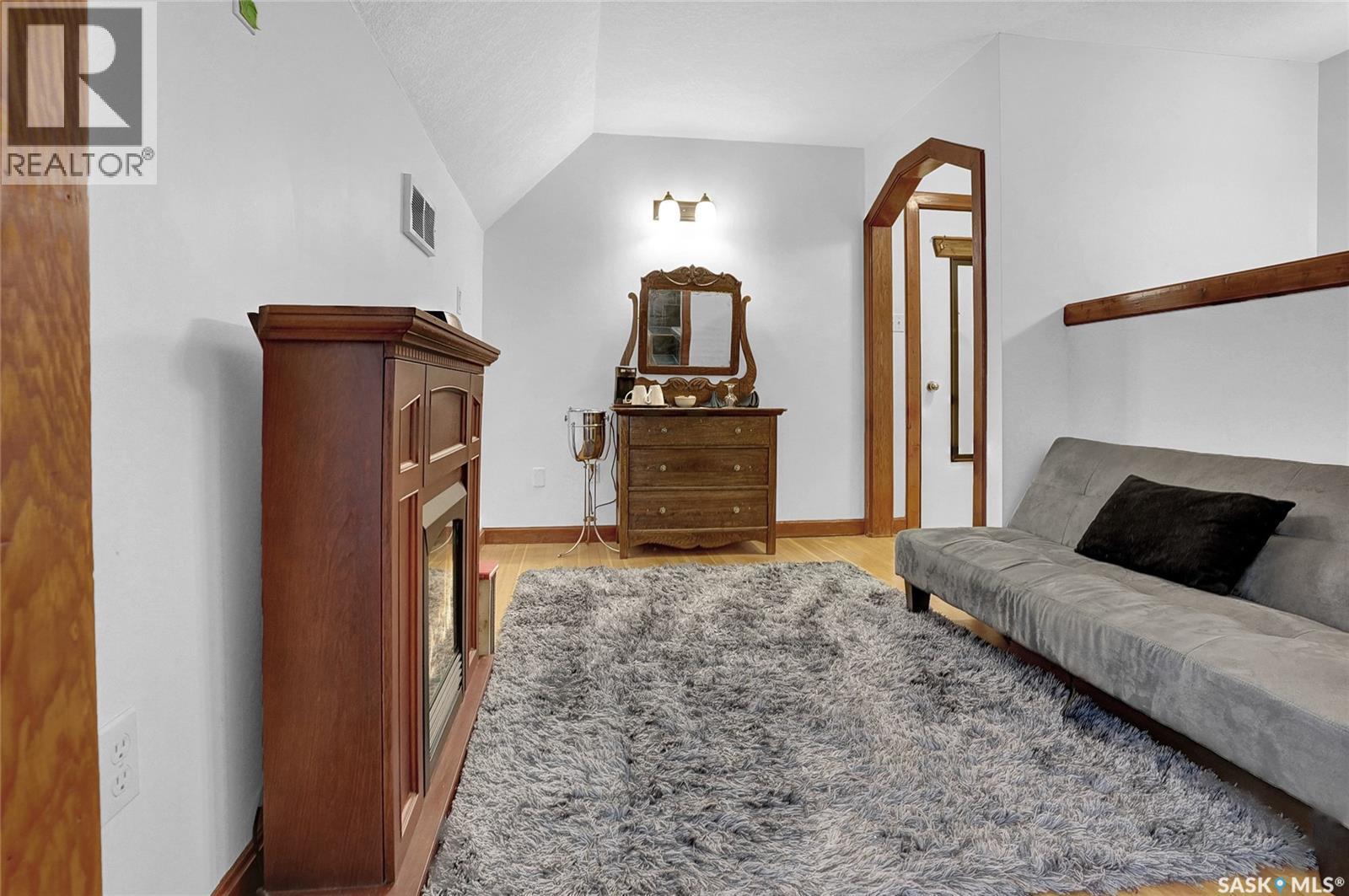 104 Front Street, Wolseley, SK