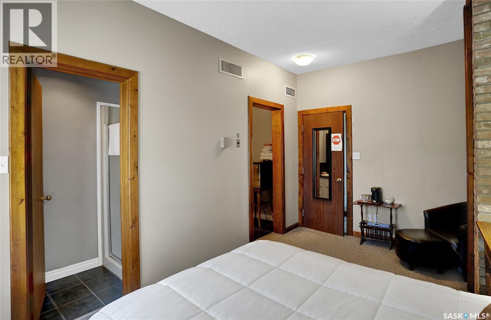 104 Front Street, Wolseley, SK