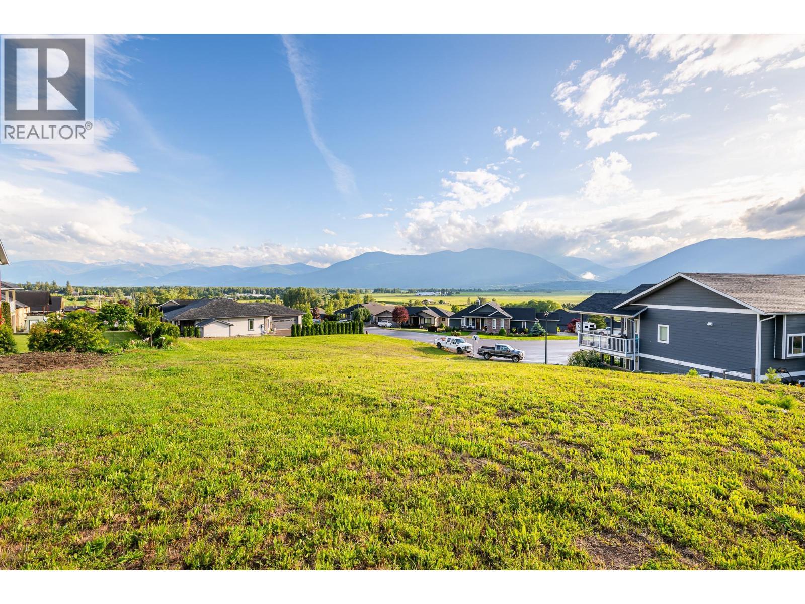 1016 Purcell Crescent, Creston, BC