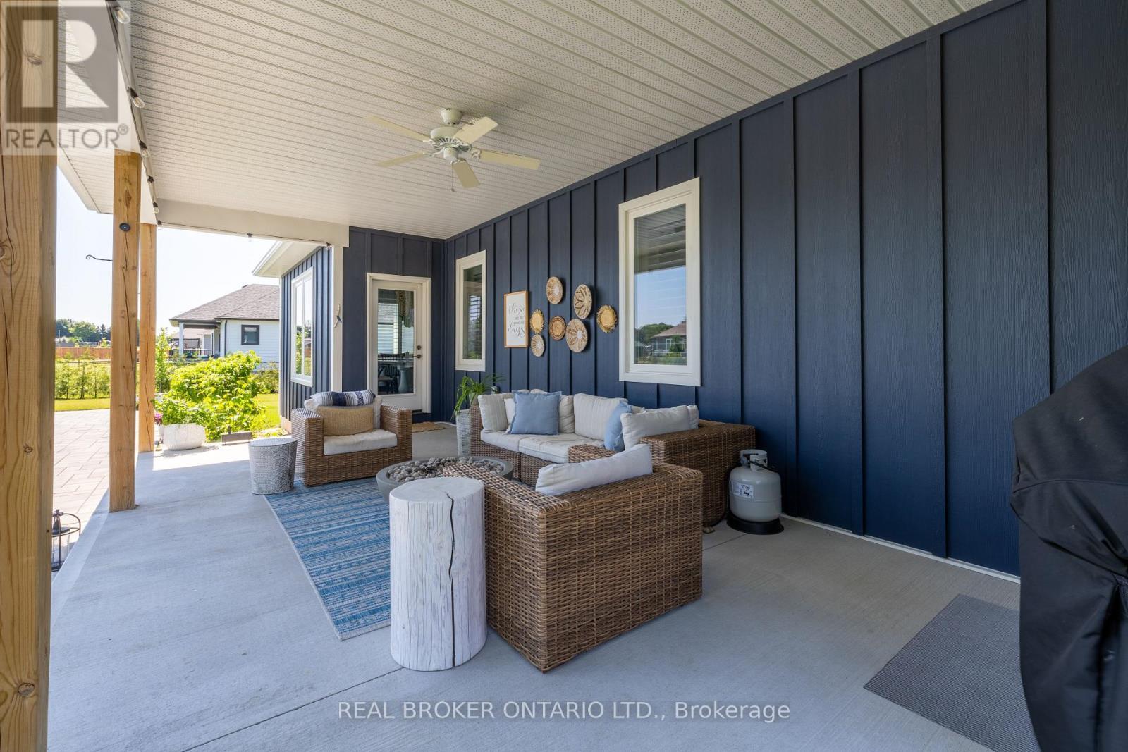 19 Cheslock Crescent, Oro-Medonte, ON - Outdoor With Exterior