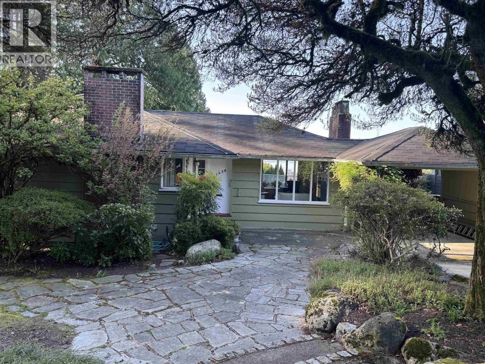 1430 Nelson Avenue, West Vancouver, BC