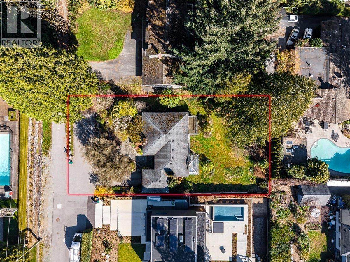 1430 Nelson Avenue, West Vancouver, BC