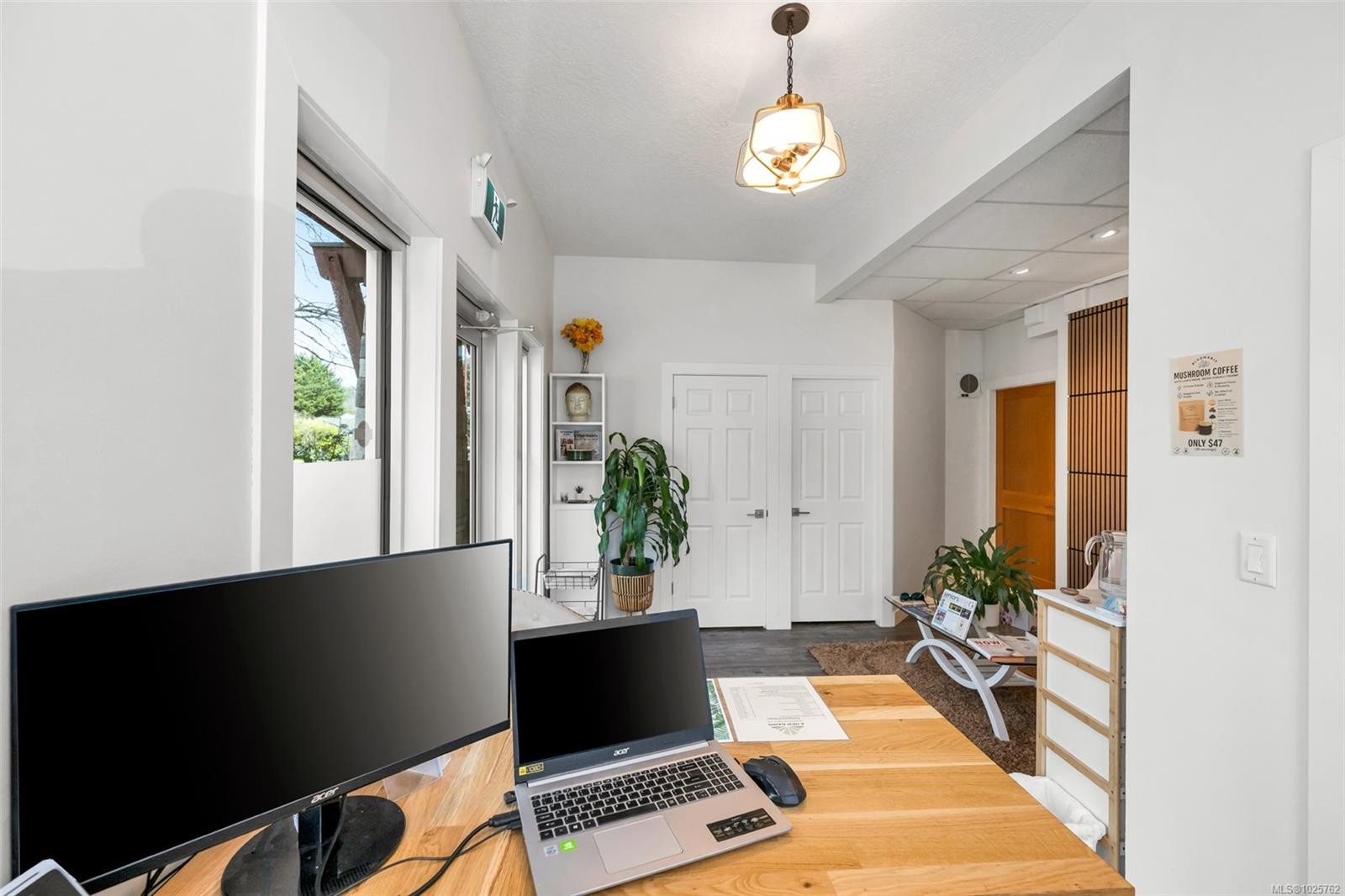 111-689 Hoffman Ave, Langford, BC - Indoor Photo Showing Other Room