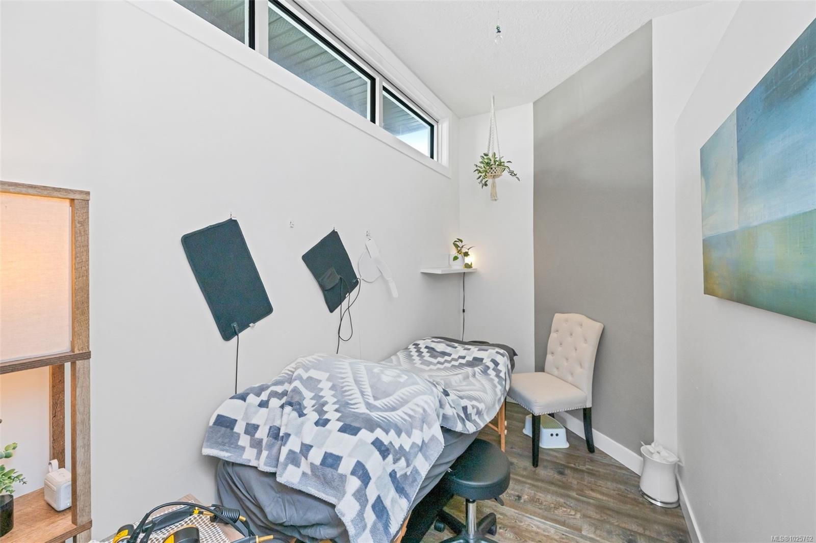 111-689 Hoffman Ave, Langford, BC - Indoor