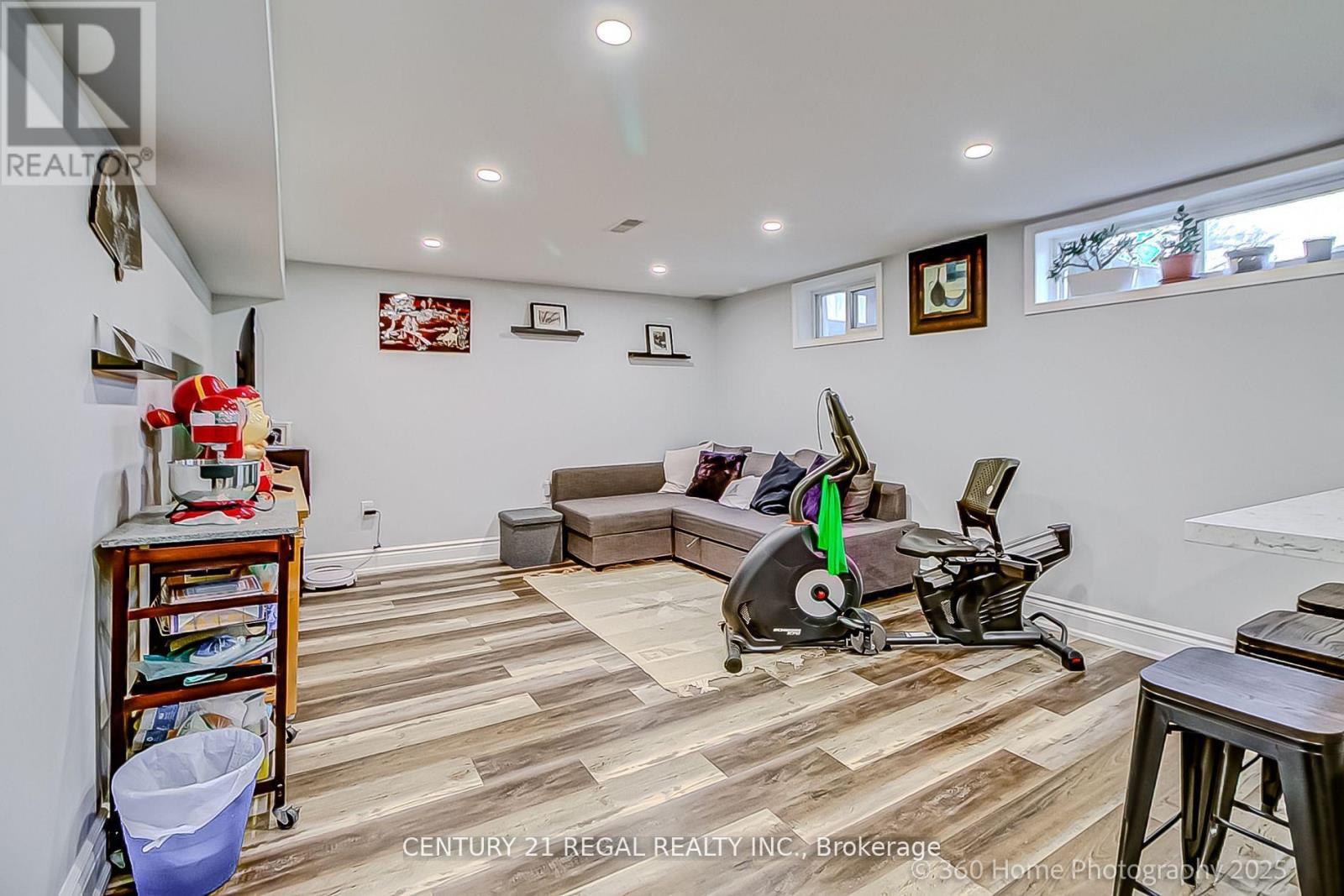 17 Electro Road, Toronto, ON - Indoor Photo Showing Basement